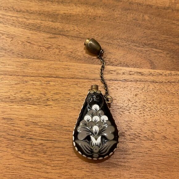 Parfumerie bottle  - Picture 2 of 4